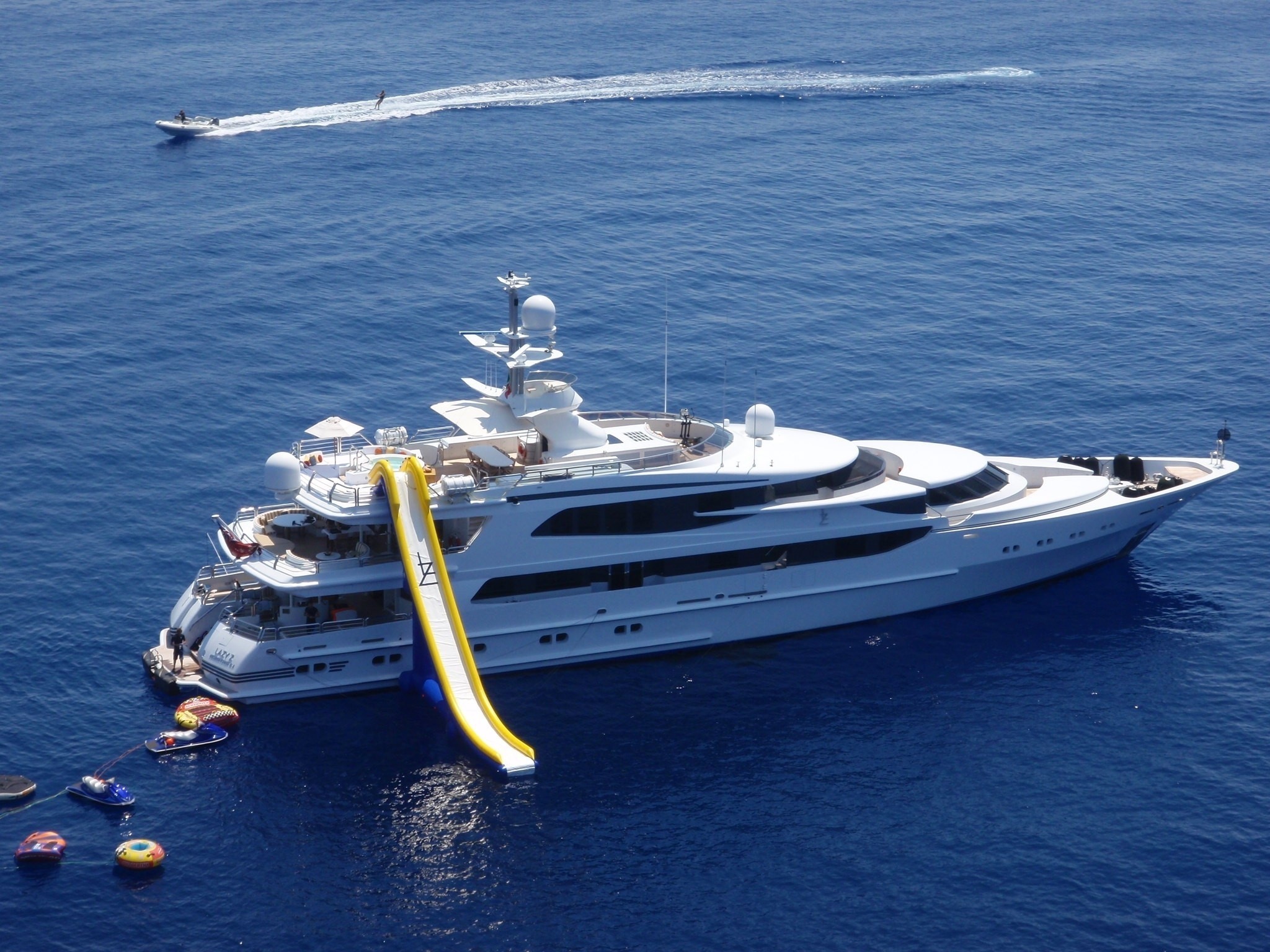 lazy z superyacht